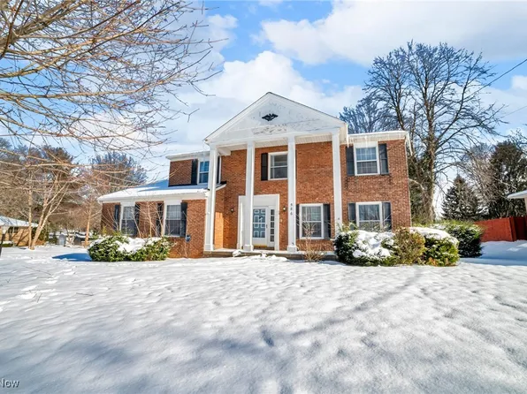 586 Fairwood Dr, Tallmadge, OH 44278