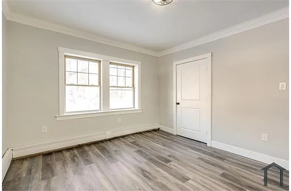 Building Photo - 3209 Archwood Ave