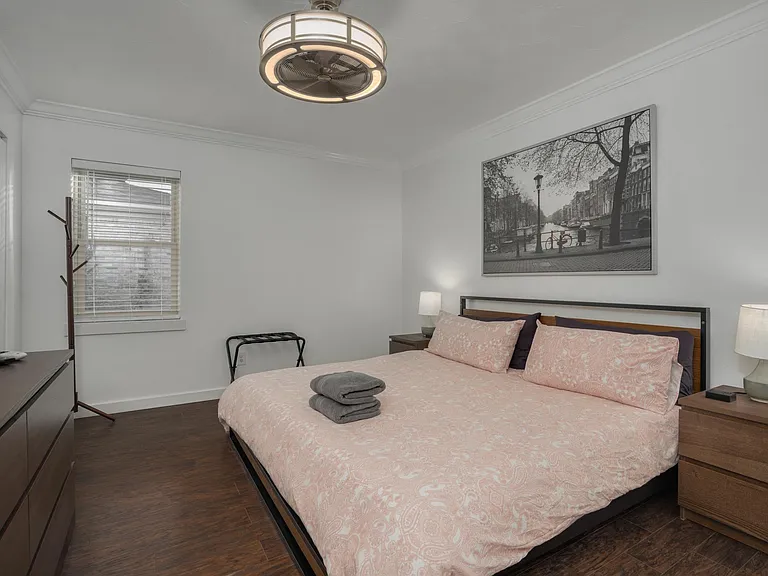 7809 Claremont Dr — Photo 14