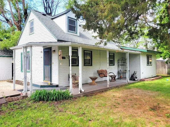 1320 E 6th ST, North Platte, NE 69101