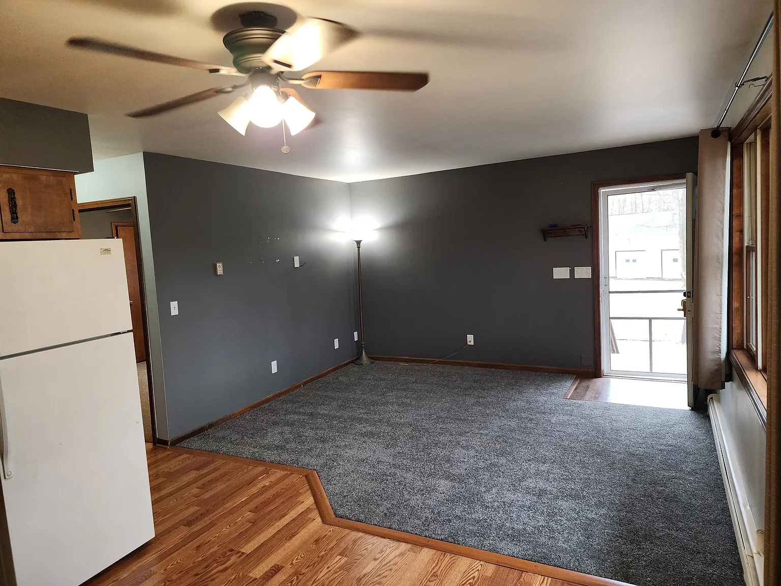 1 bed, 750 sqft, $1,050 — Photo 2