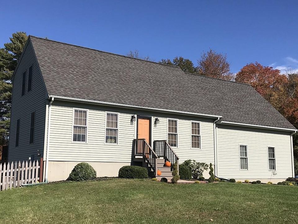 1st image of 120 Pierce Ave
