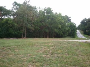 E McNelly Rd, Bentonville, AR 72712