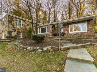 2013 Ruxton Rd, Baltimore, MD 21204