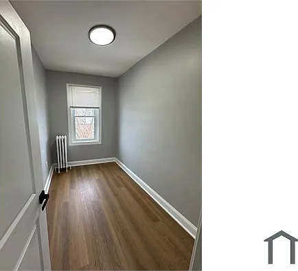 5729 N Lambert St — Photo 10