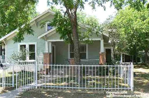 1st image of 2115 SACRAMENTO ST