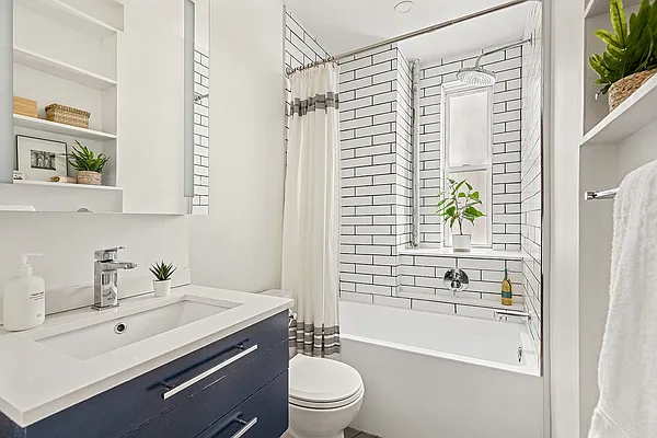 Sold by Compass | media 9