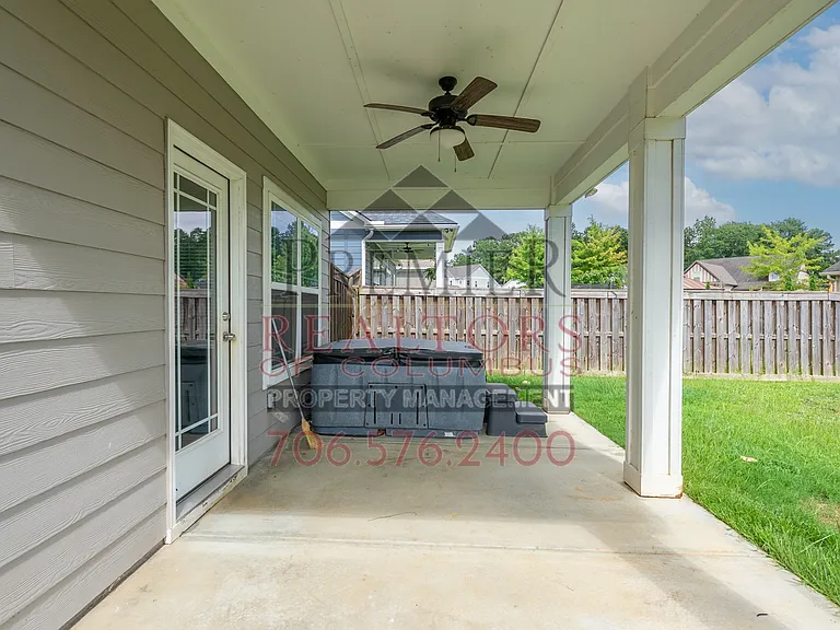12 Ivy Loop — Photo 32