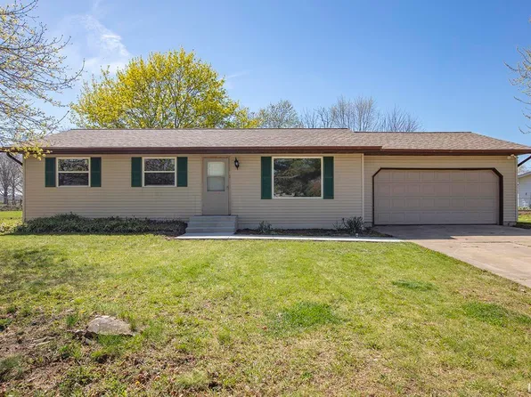 66267 Grasslands Ln, Goshen, IN 46526