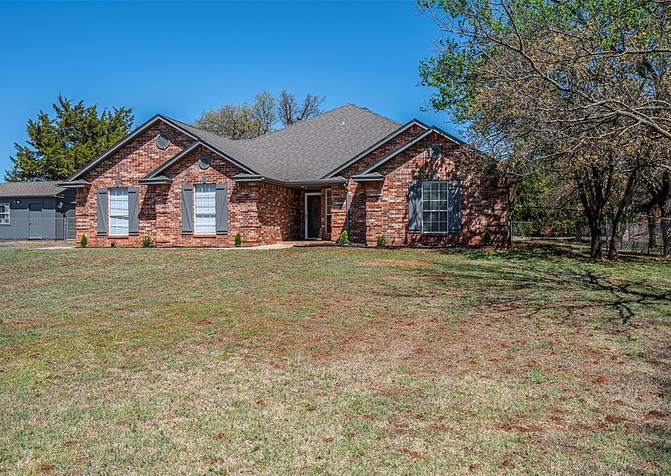 1st image of 5615 Spring Haven Dr