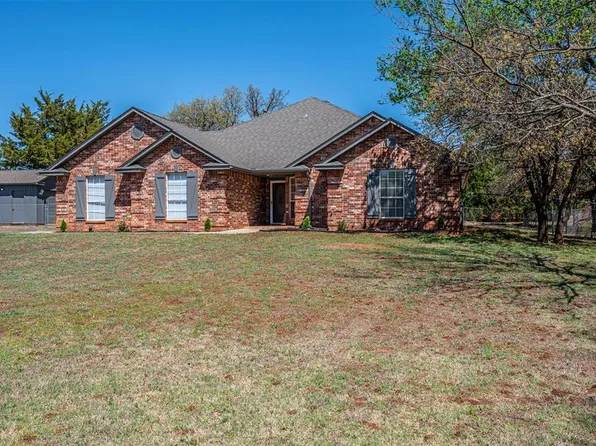 5615 Spring Haven Dr, Blanchard, OK 73010