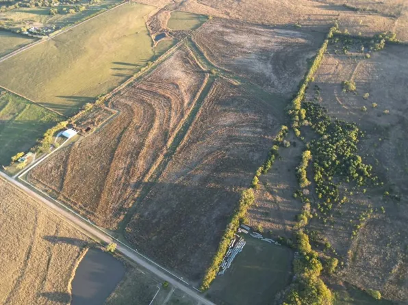 182nd Rd, Winfield, KS 67156