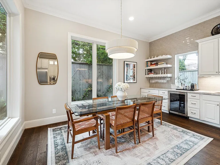 1527 Cunningham Parc Ln — Photo 8