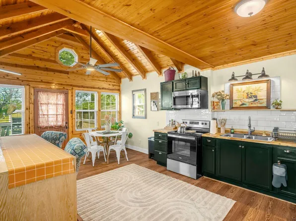 2508 Albany St, Durham, NC 27705