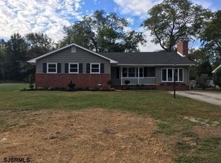 1329 Singer Ln, Vineland, NJ 08361