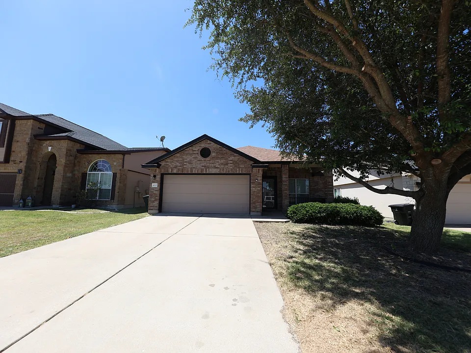 4915 Lions Gate Ln