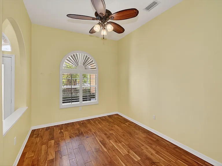 952 Bel Air Star Pkwy — Photo 12