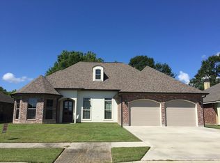 707 Victoria Dr, Berwick, LA 70342