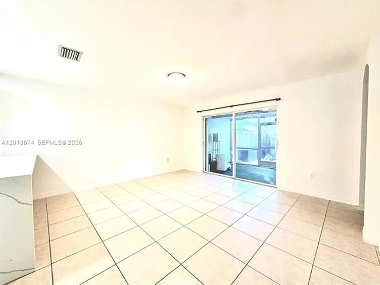 16336 SW 48th Ter — Photo 21