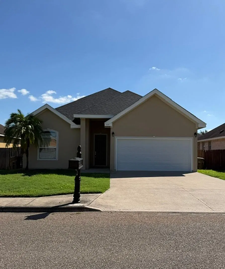 3 bed, 2.0 bath, 1671 sqft, $1,800 — Photo 1