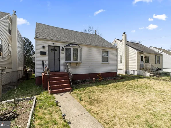 3105 Newportville Rd, Bristol, PA 19007