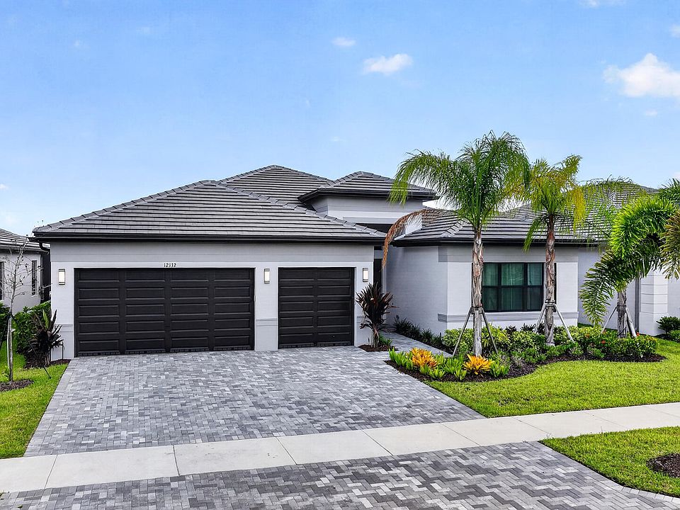 1st image of 12132 SW Willowy Way