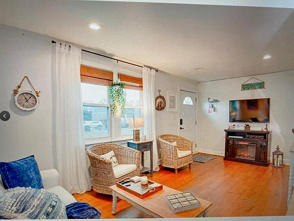 3rd image of 517 13th St