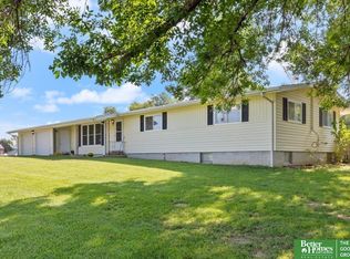 613 5th Rue, Nebraska City, NE 68410