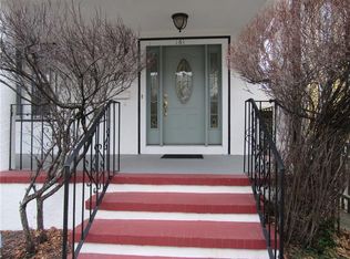 161 Peace St, Providence, RI 02907