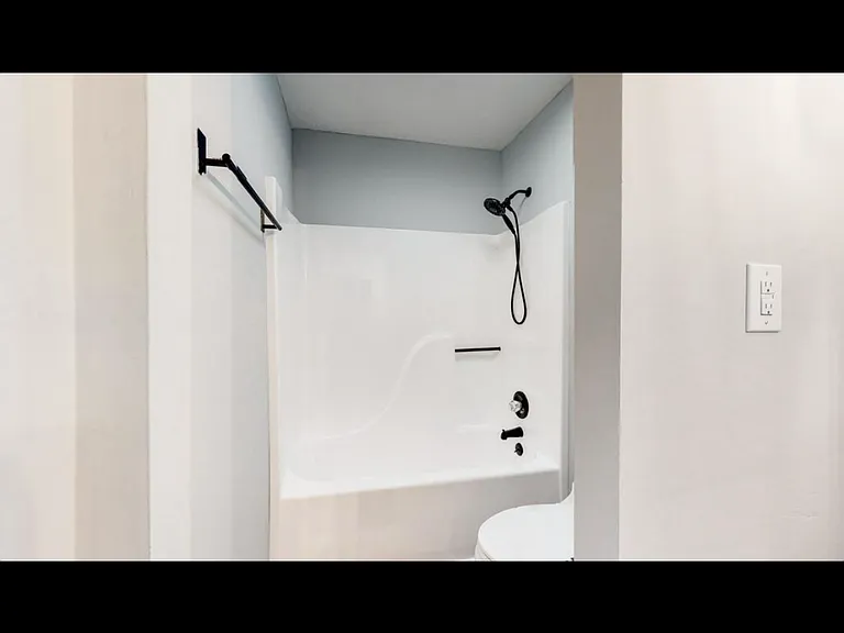 1658 Foxhaven Dr #1 — Photo 1
