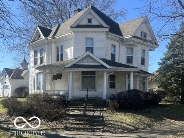 121 E Plum St, Linden, IN 47955