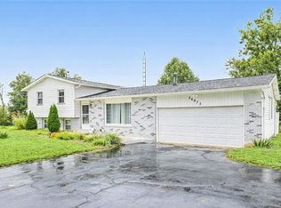 26872 Winona Rd, Homeworth, OH 44634