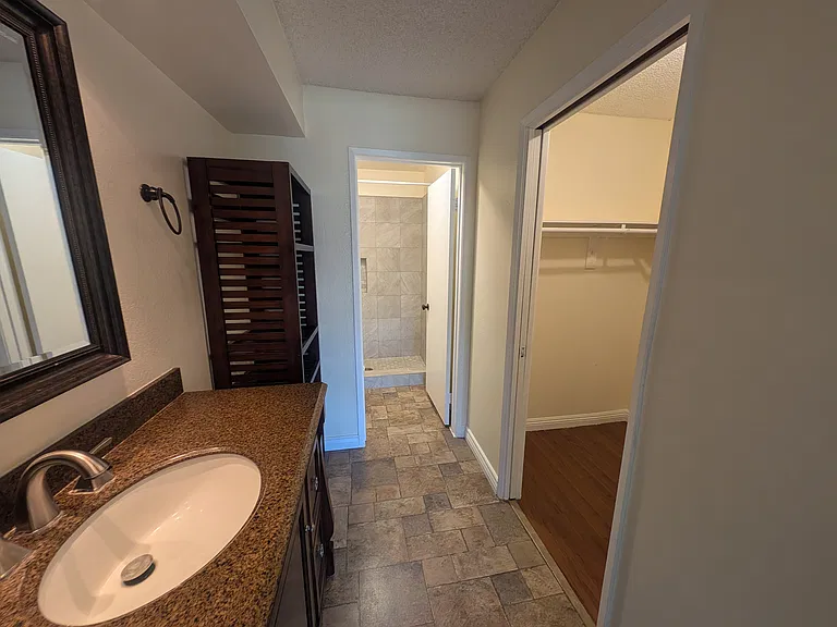 246 E Fern Ave #207 — Photo 5