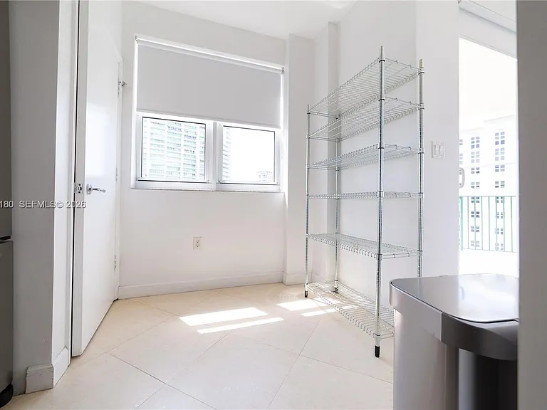 20000 Country Club Dr #1001 — Photo 11