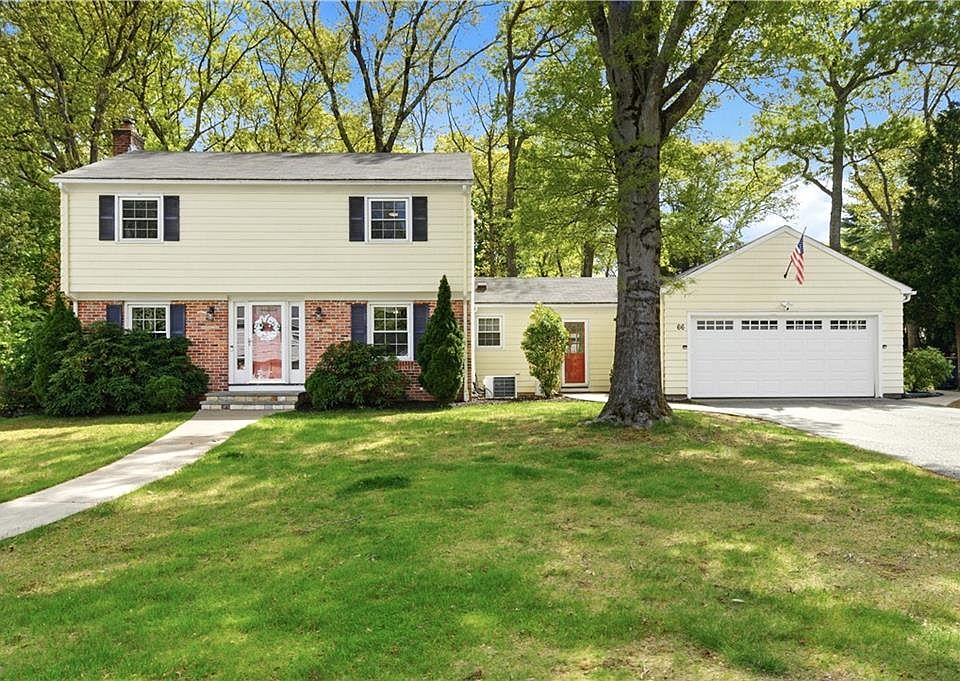 1st image of 66 Maplewood Dr