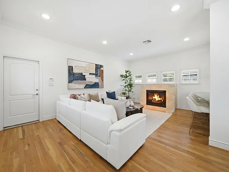 3118 Morrison St — Photo 13