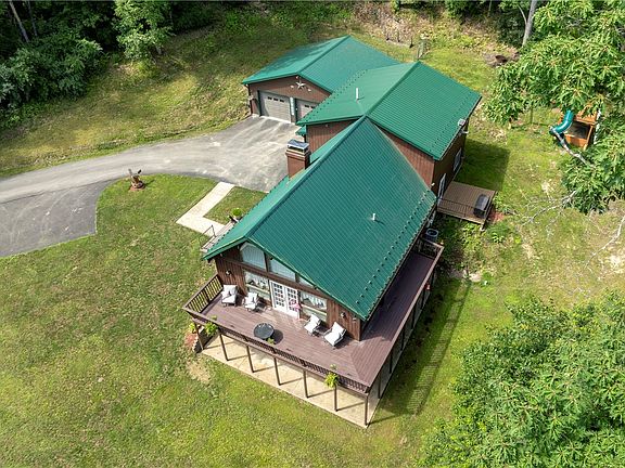 4th image of 57 Barr Ln