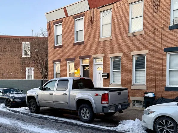 2443 E Oakdale St, Philadelphia, PA 19125