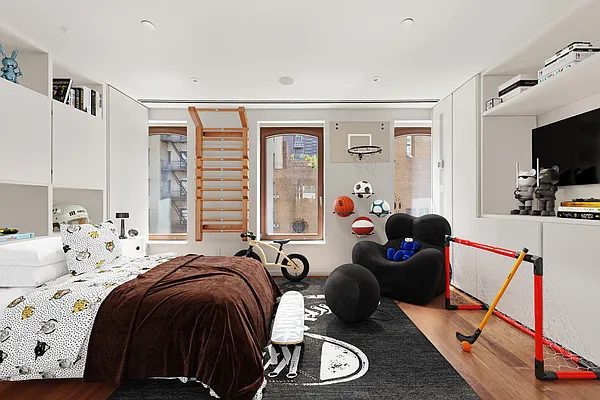 Sold by Brown Harris Stevens | media 24