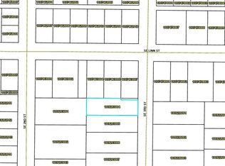 406 SE 3rd St, Greenfield, IA 50849