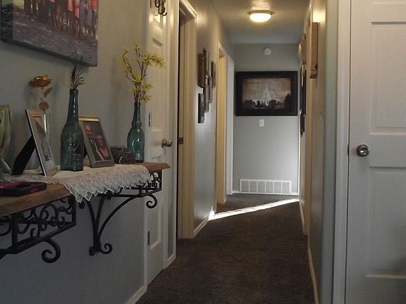 5th image of 5071 E Steele Ave
