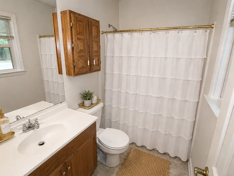 116 Greenbriar Trl — Photo 12