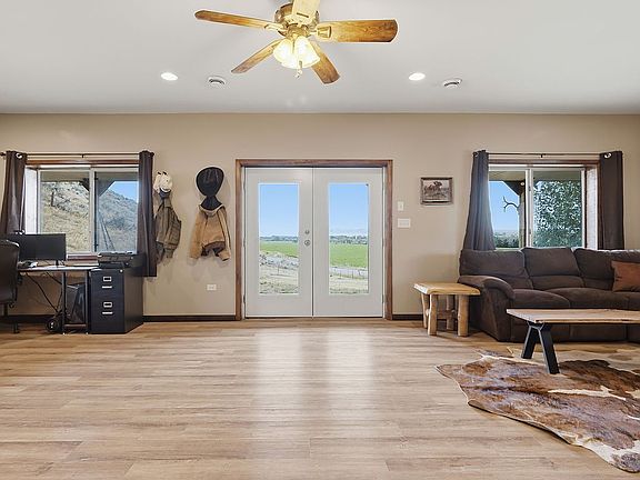 3rd image of 134 Homestead Rd