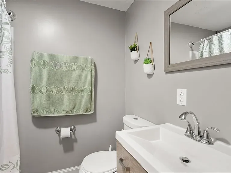 59 Pond St #A — Photo 3