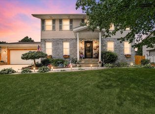 2242 Grand Ave, Schererville, IN 46375