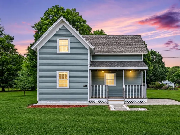 533 W Main St, Hartford, MI 49057