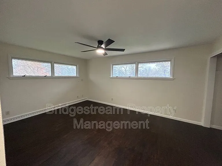 7201 McKenna Pl — Photo 5