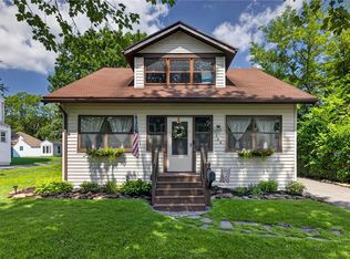164 Vinton Rd, Rochester, NY 14622