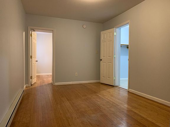 3rd image of 1202 S 16th St Floor 1