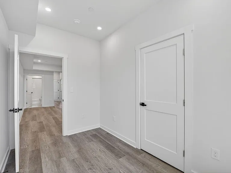 1321 Anacostia Rd SE — Photo 55